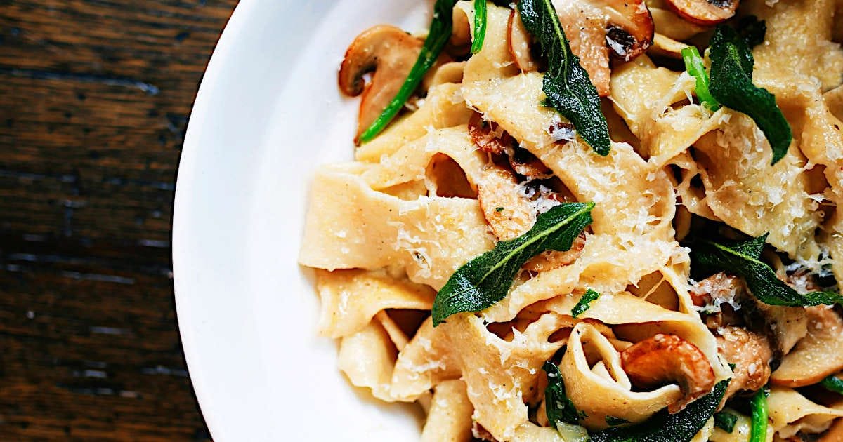 You are currently viewing The Best Quick And Easy Pasta with Sage