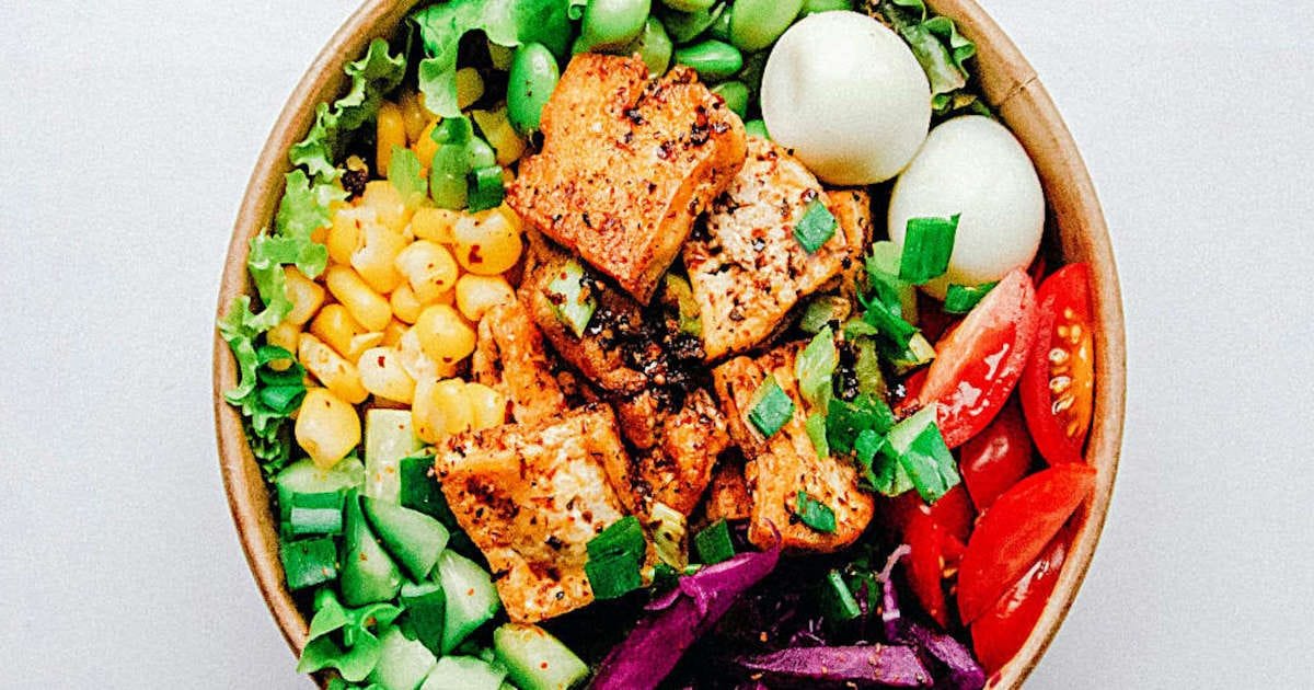 You are currently viewing The Best Ultimate Poke Bowl with Fofu