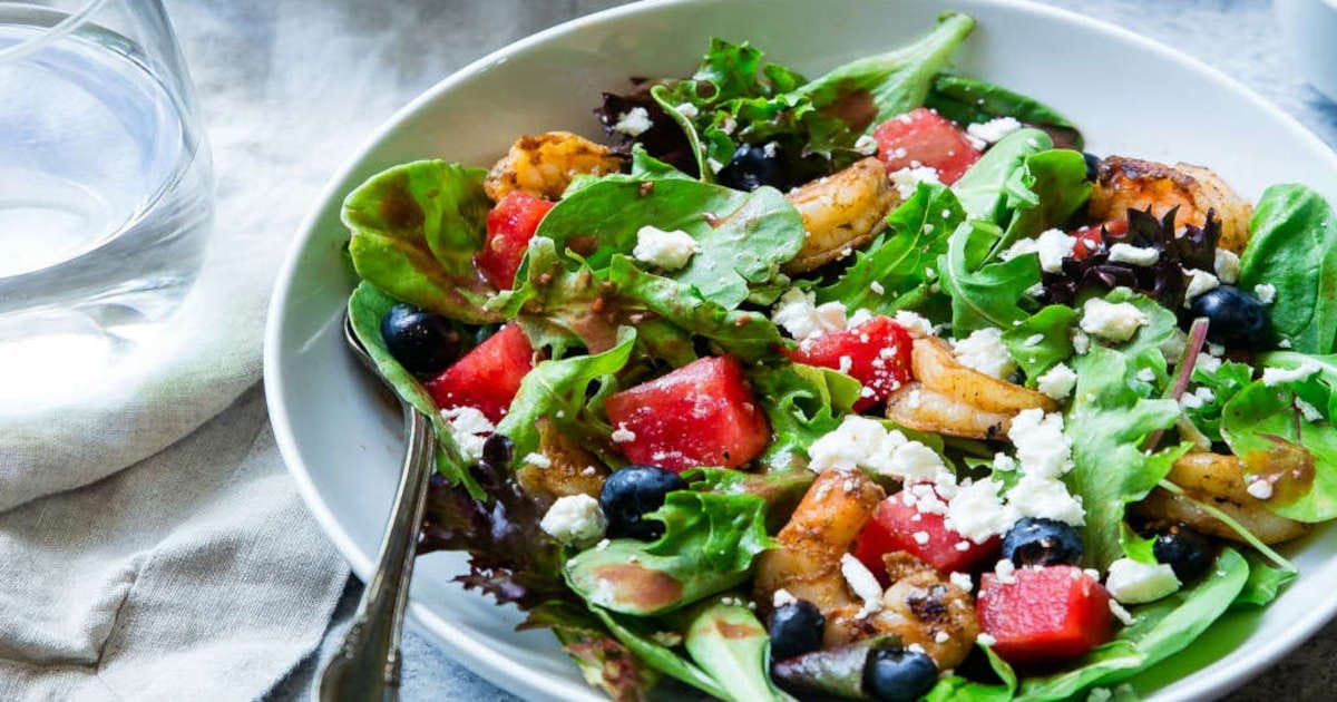 You are currently viewing The Best Quick Shrimp Salad with Fruits